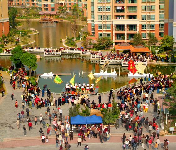 優(yōu)秀獎(jiǎng)-18-小區(qū)假日-黃可明