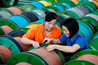 三等獎(jiǎng)-精益求精-何文